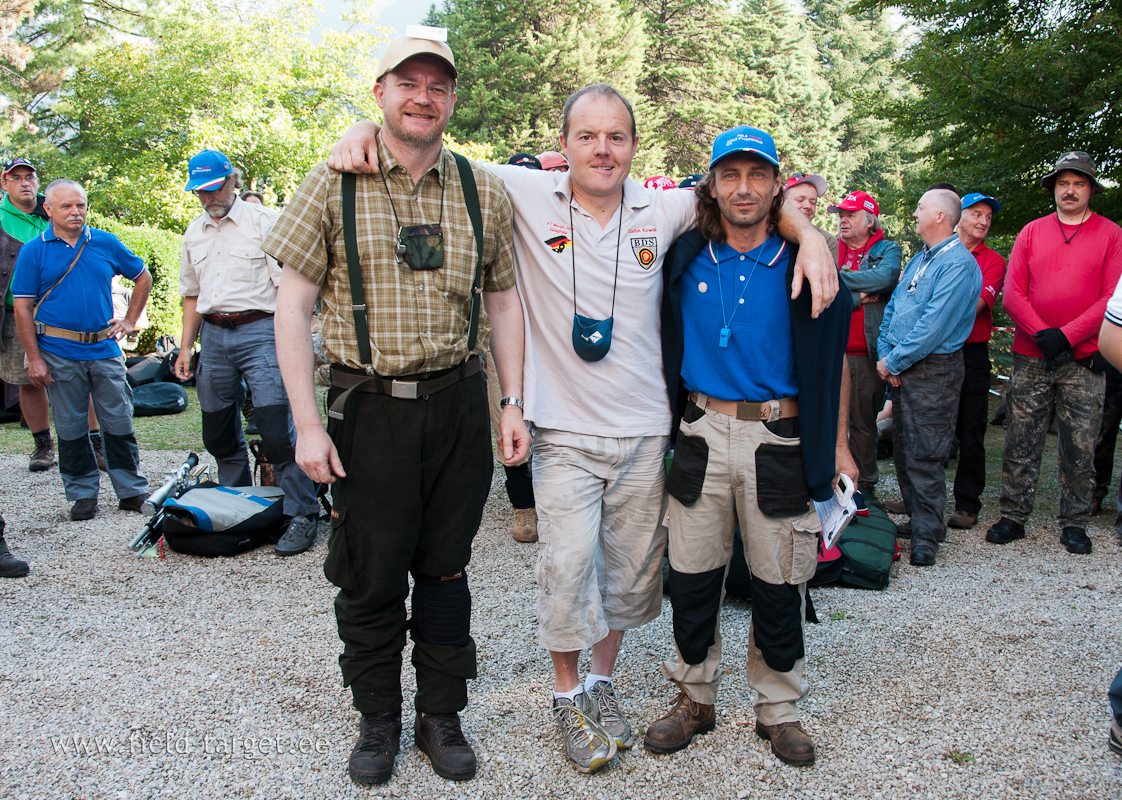 Wilhelm Dahm DE Andy Calpin GB Giovanni Dapisin IT